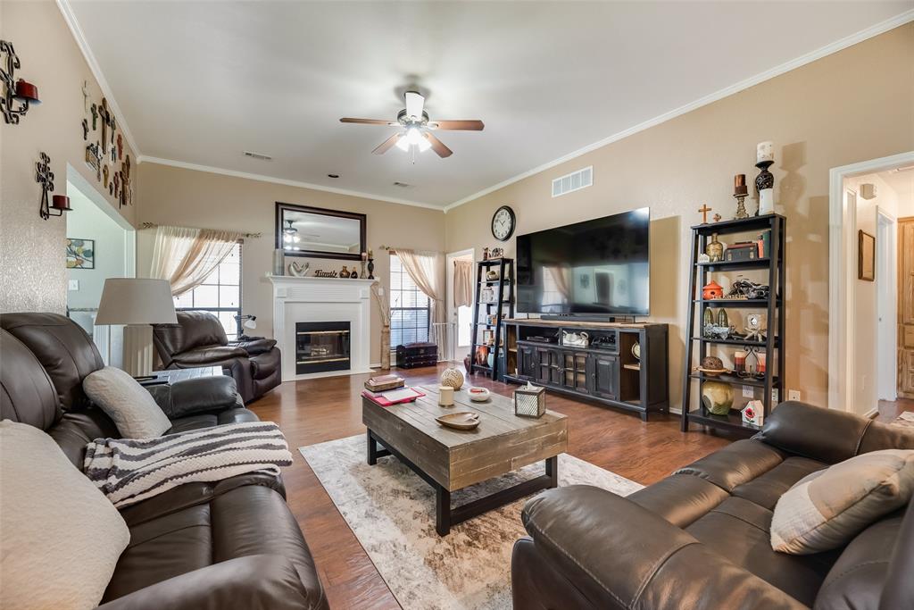 818 Foxwood Lane, Wylie, TX 75098 818 Foxwood Lane, Wylie, TX 75098