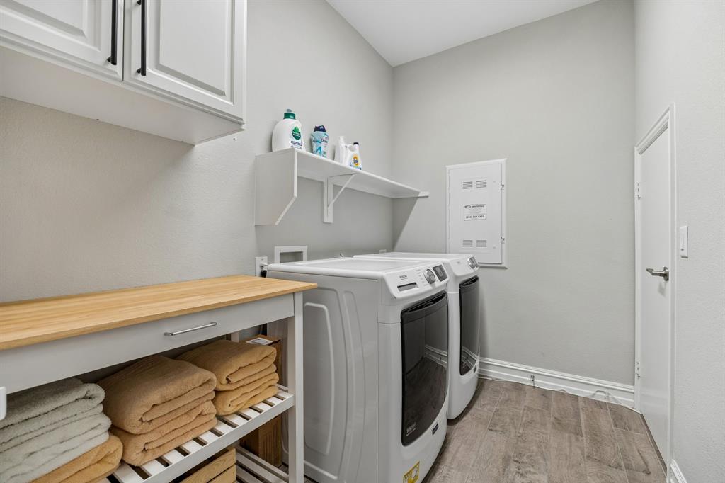 Great set up in the spacious laundry room and it has a walk in storage closet!