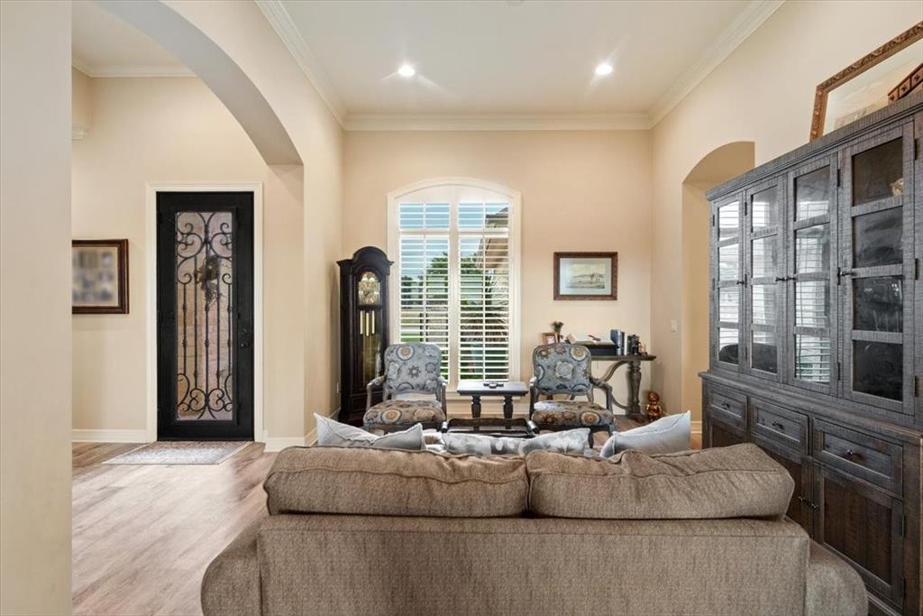 1608 Ridgewood Drive, Waco, TX 76710