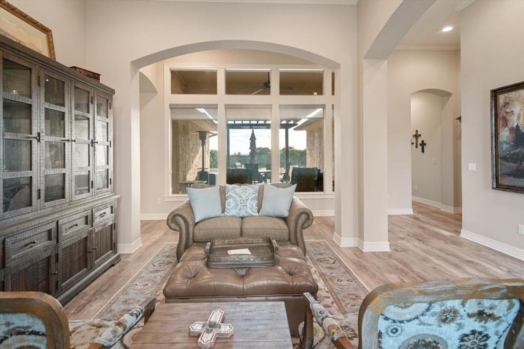 1608 Ridgewood Drive, Waco, TX 76710
