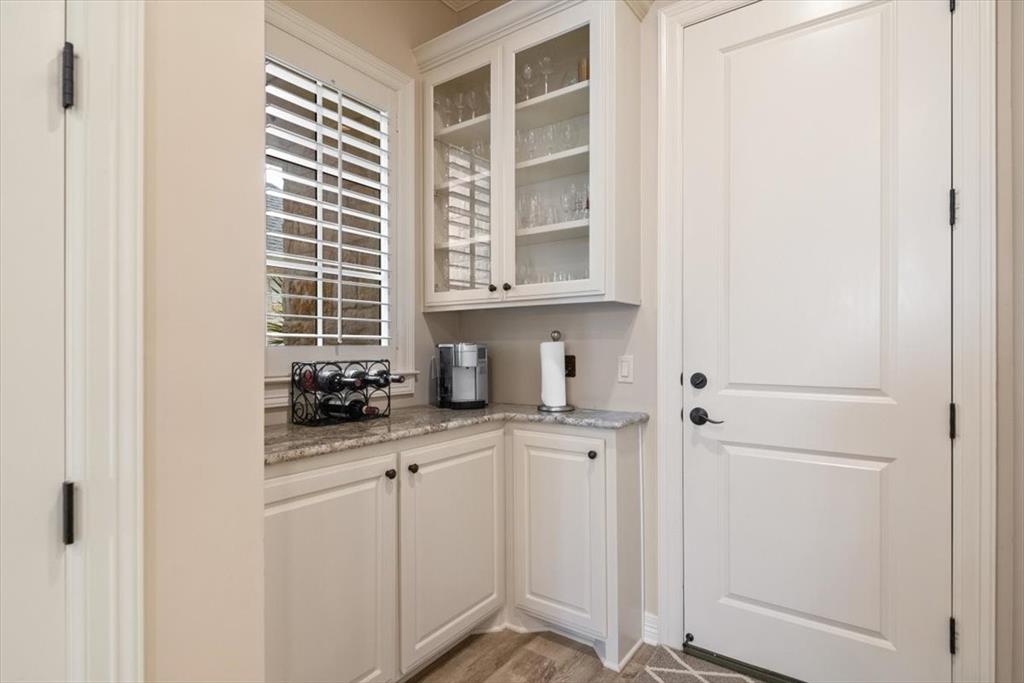 1608 Ridgewood Drive, Waco, TX 76710