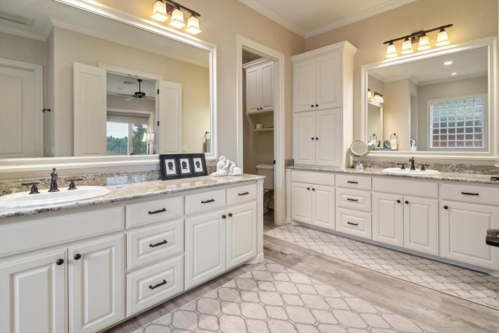 1608 Ridgewood Drive, Waco, TX 76710