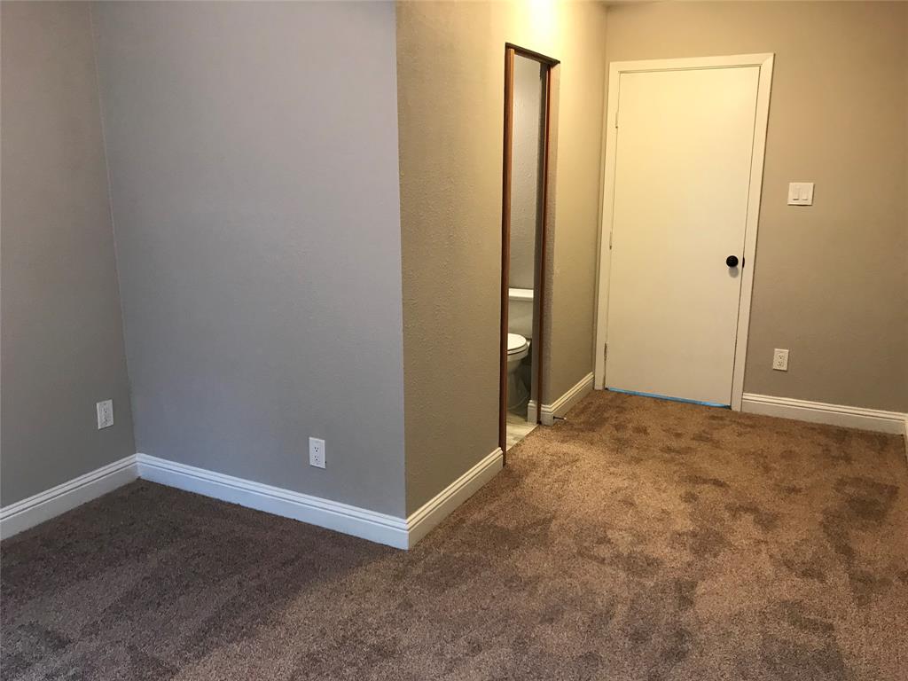 1502 Dale Place, Irving, TX 75061