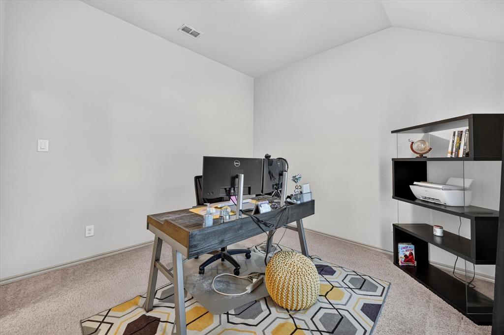 1107 Fairhaven Drive, Glenn Heights, TX 75154