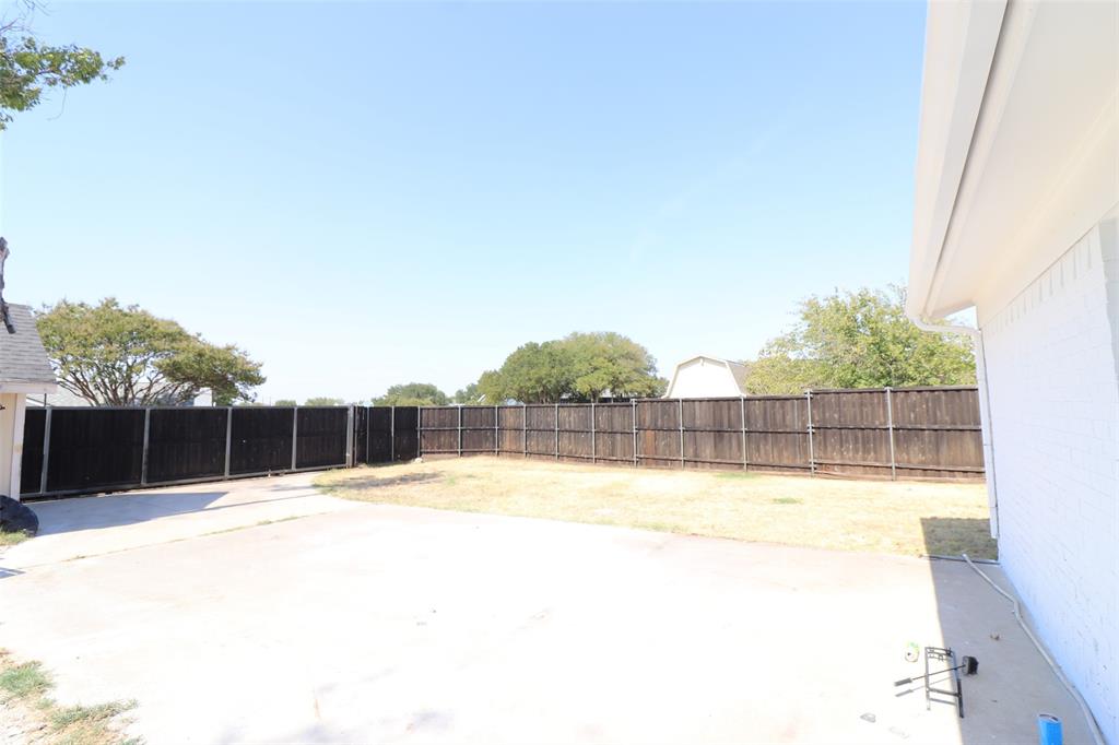 1701 Running River Road, Garland, TX 75044