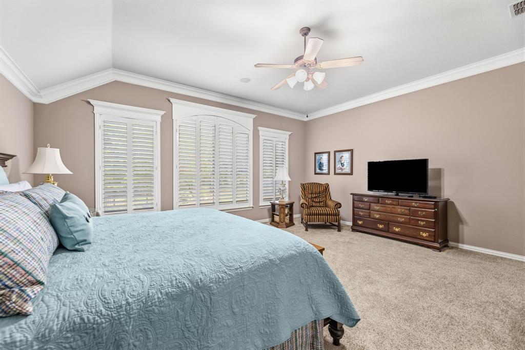 919 Quarry Oaks Drive, Fairview, TX 75069