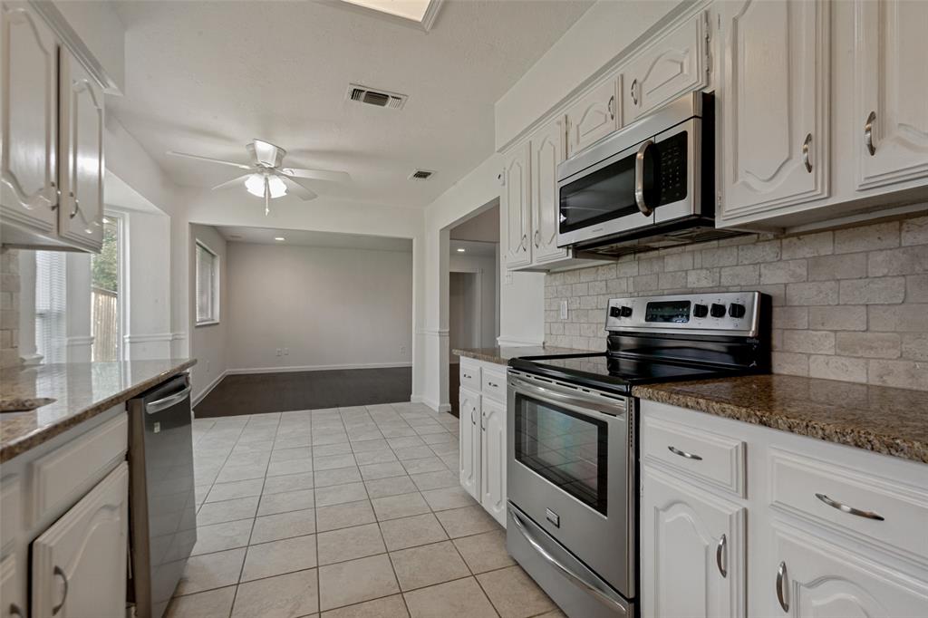 2013 Pleasant Valley Drive, Plano, TX 75023