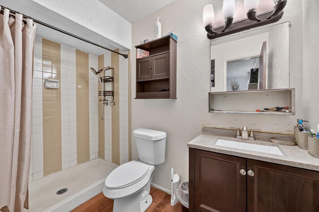 7131 Nutmeg Lane, Dallas, TX 75249