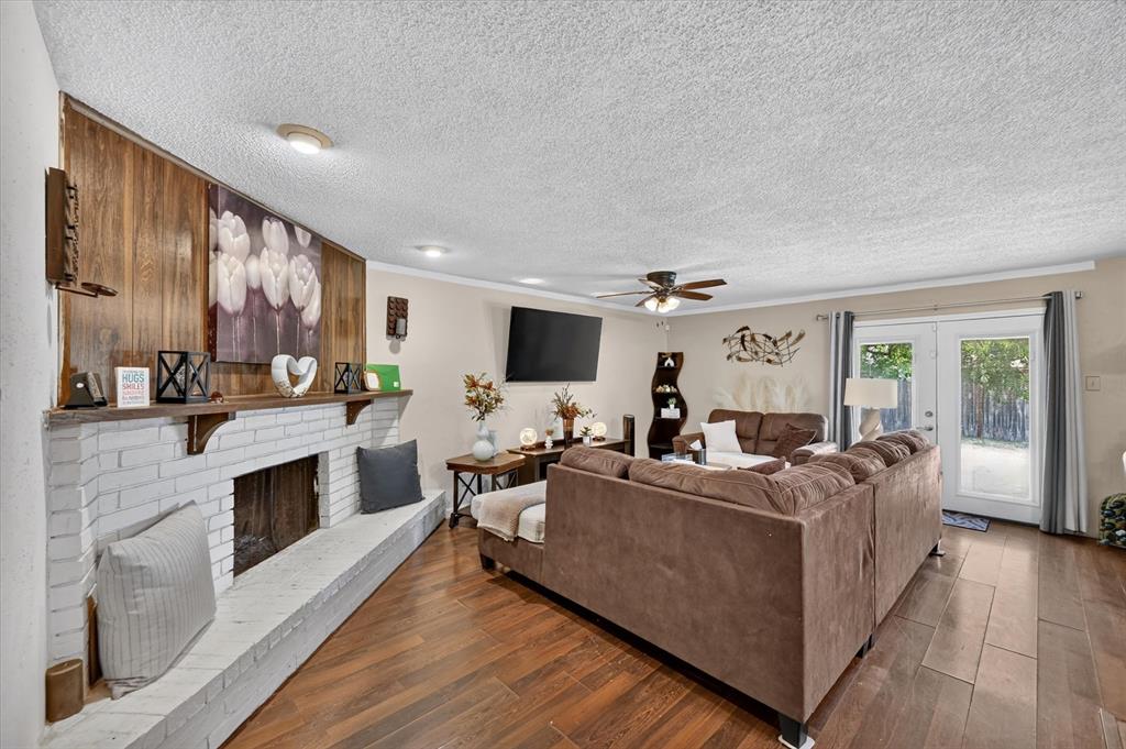 7131 Nutmeg Lane, Dallas, TX 75249