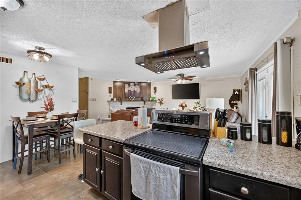 7131 Nutmeg Lane, Dallas, TX 75249