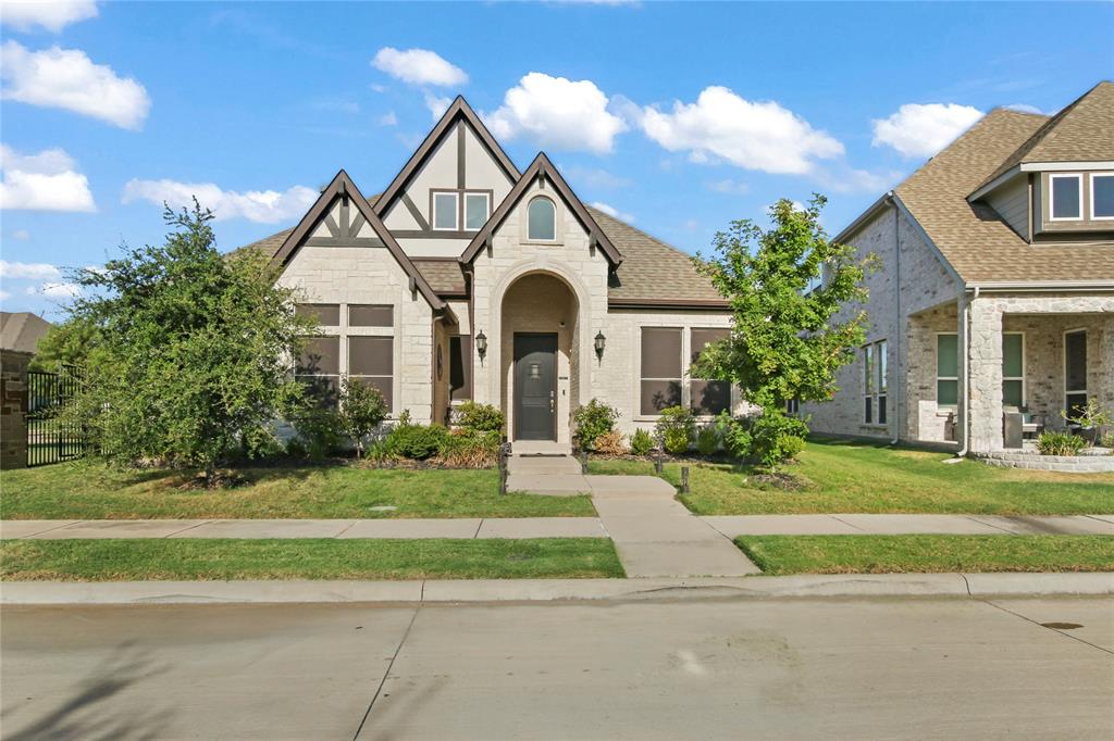 12505 Amesbury Way, Farmers Branch, TX 75234