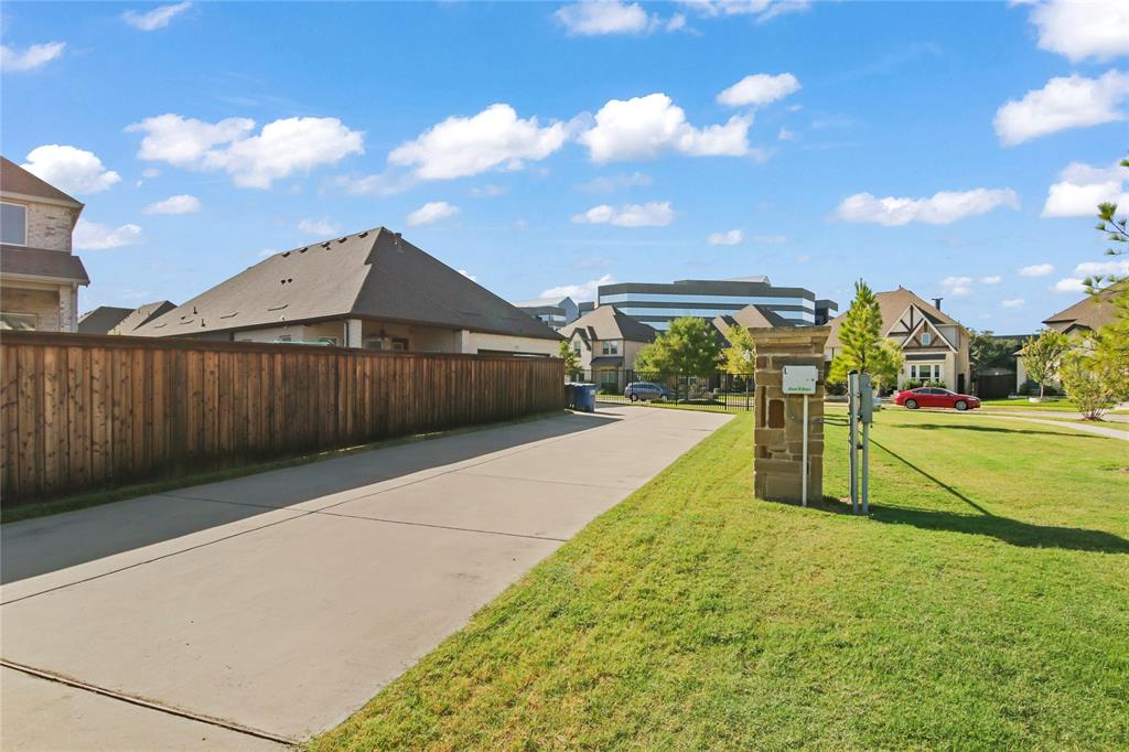 12505 Amesbury Way, Farmers Branch, TX 75234