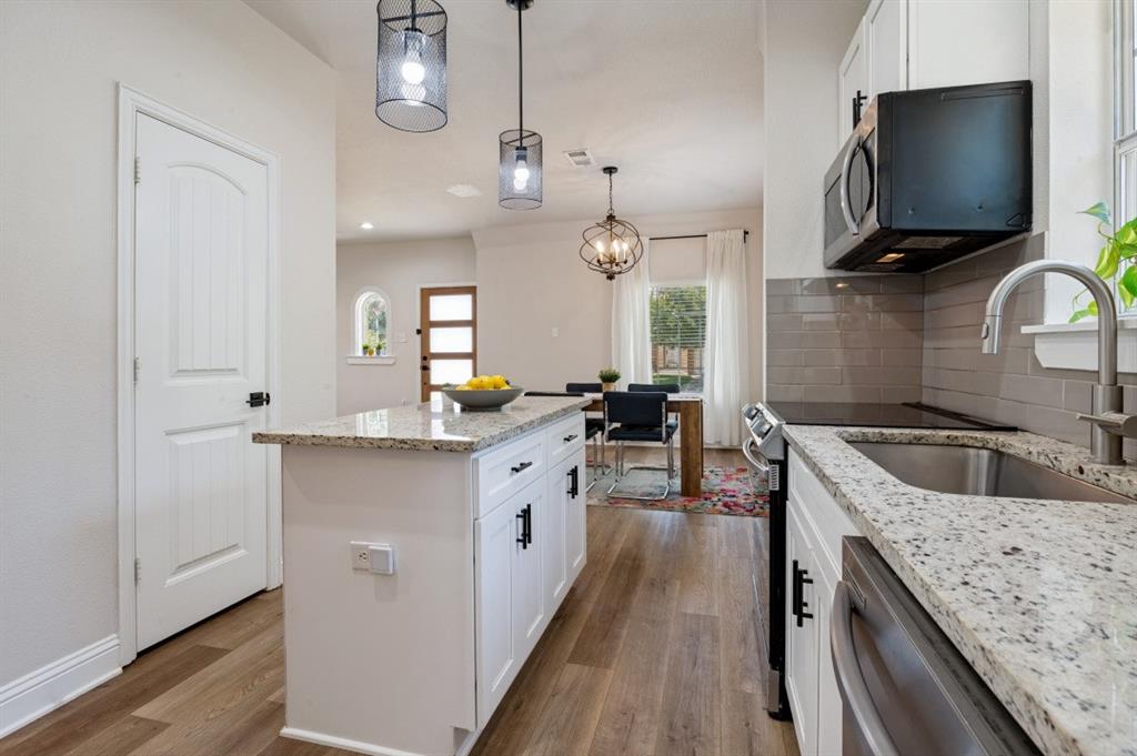 2744 Catherine Street, Dallas, TX 75211