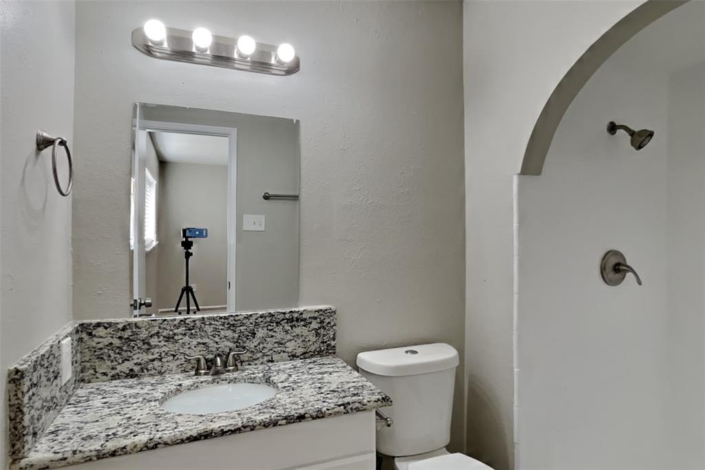 941 Whitehall Drive, Plano, TX 75023 941 Whitehall Drive, Plano, TX 75023
