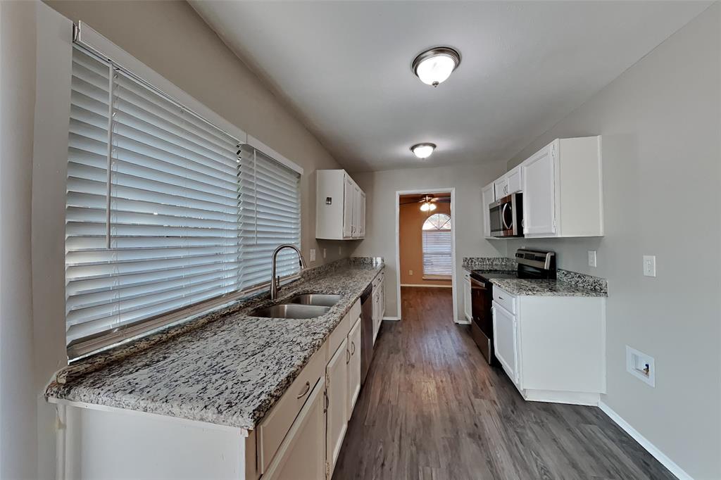 941 Whitehall Drive, Plano, TX 75023 941 Whitehall Drive, Plano, TX 75023