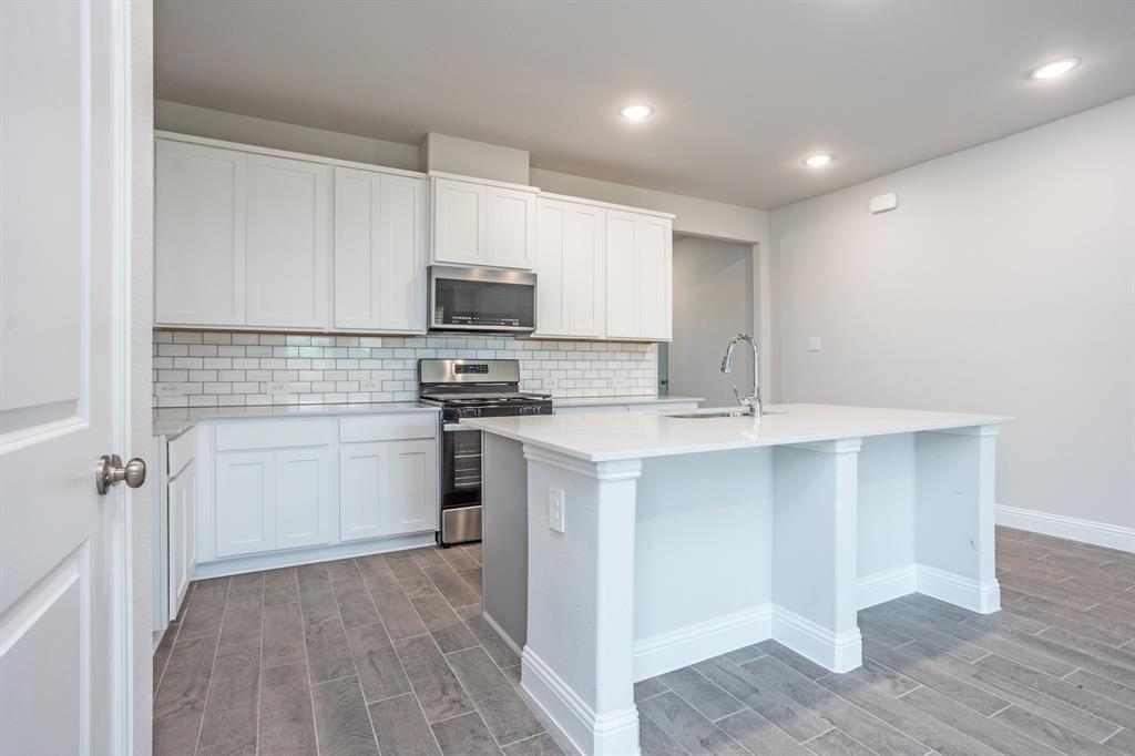 1557 Addison Drive, Lancaster, TX 75134