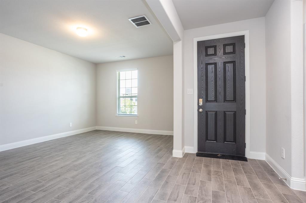 1557 Addison Drive, Lancaster, TX 75134