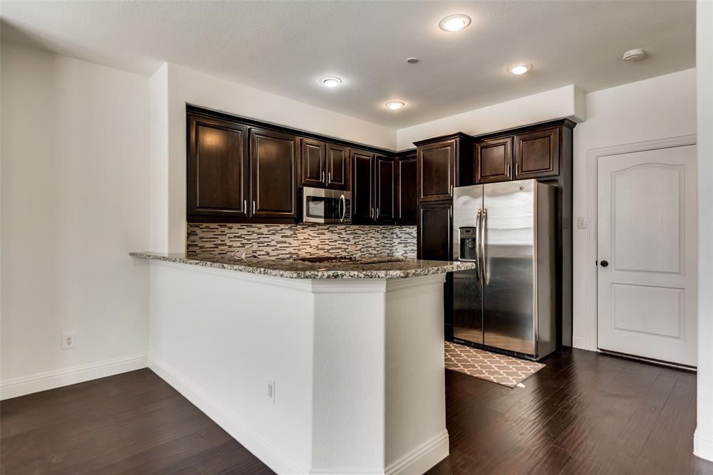 5745 Headquarters Drive, Plano, TX 75024 5745 Headquarters Drive, Plano, TX 75024