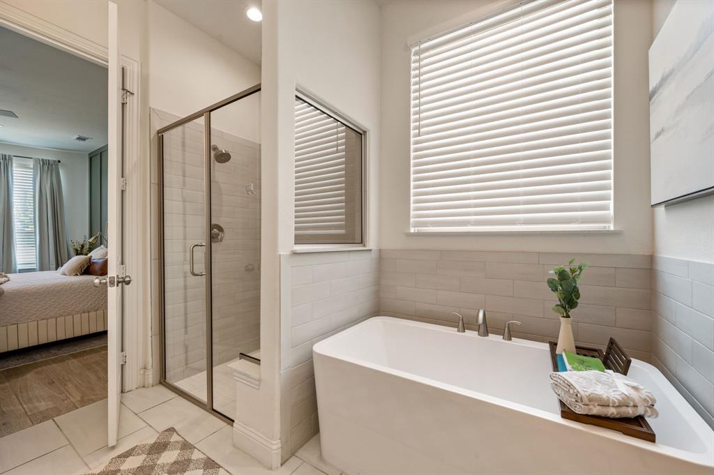 8226 Vitex Avenue, Dallas, TX 75252