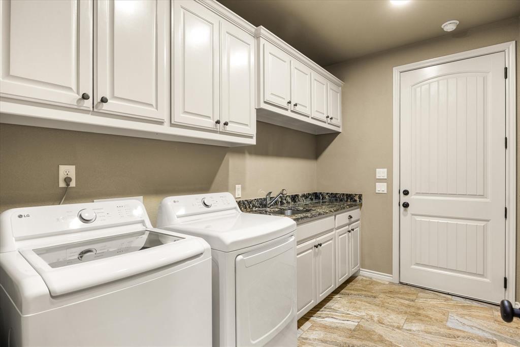 3503 Fountain Way, Granbury, TX 76049