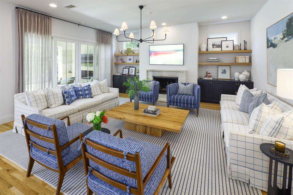 7407 Morton Street, Dallas, TX 75209