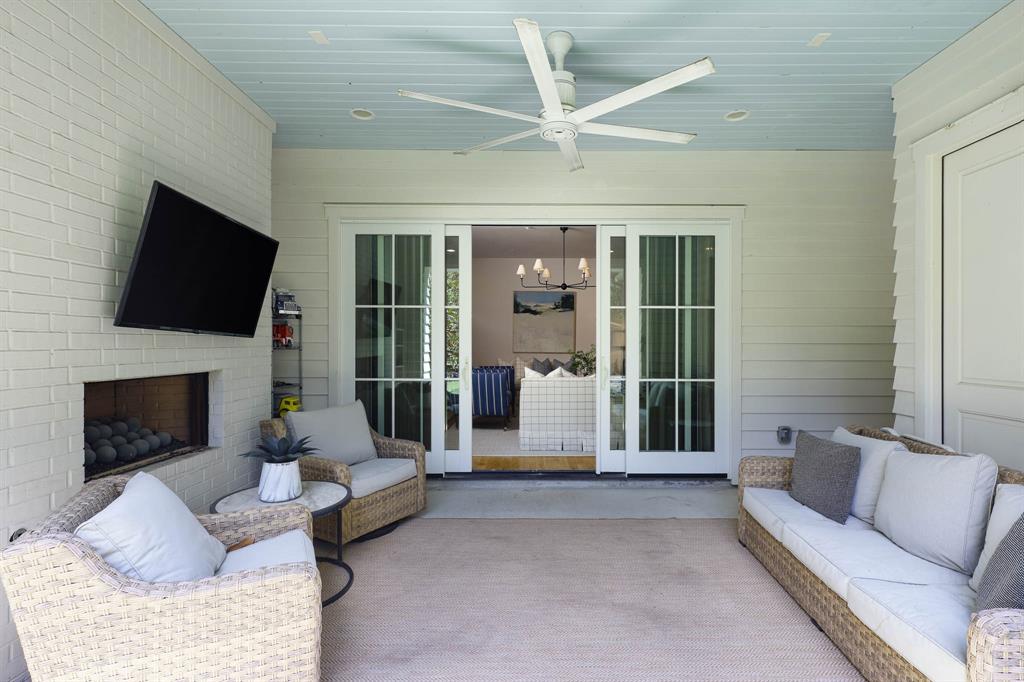 7407 Morton Street, Dallas, TX 75209