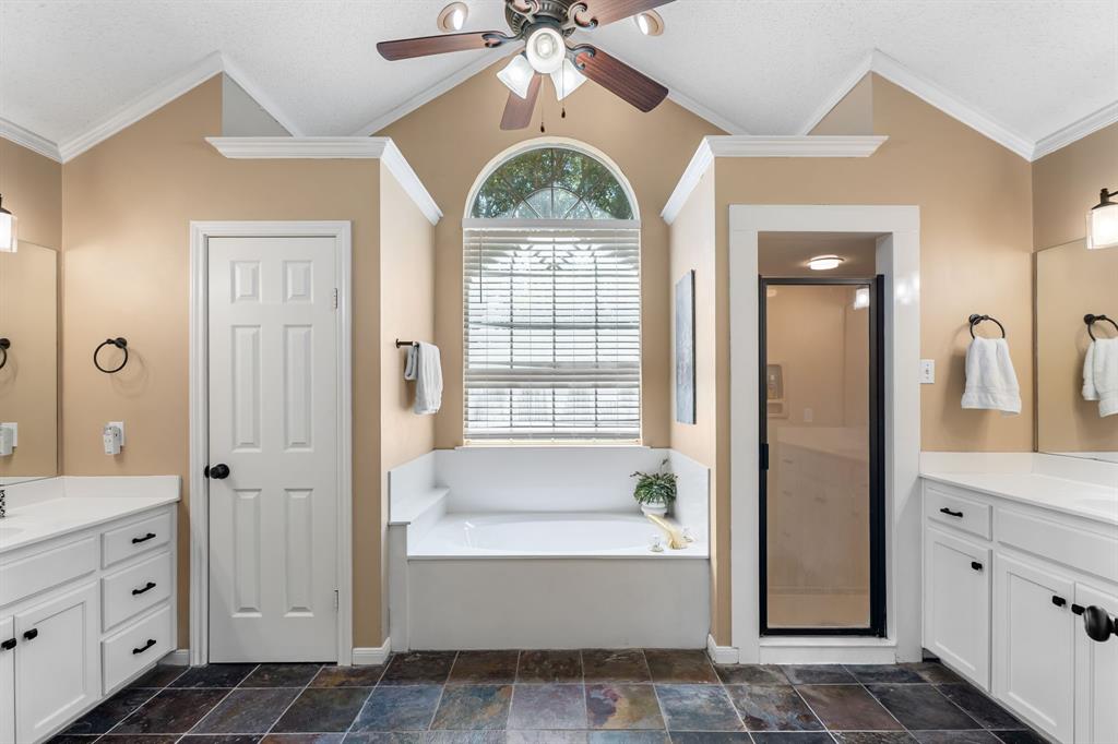 9604 Yellowstone Road, Waco, TX 76712
