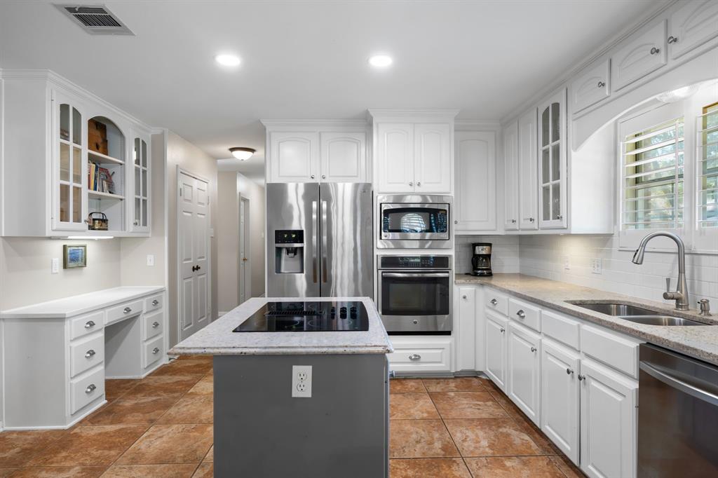 9604 Yellowstone Road, Waco, TX 76712