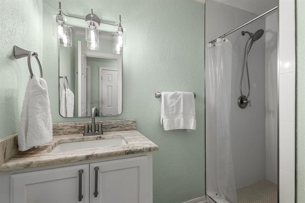 9604 Yellowstone Road, Waco, TX 76712