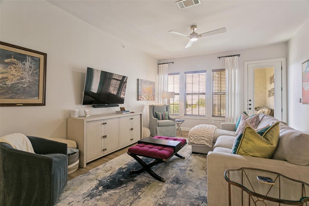 610 Via Ravello, #406, Irving, TX 75039