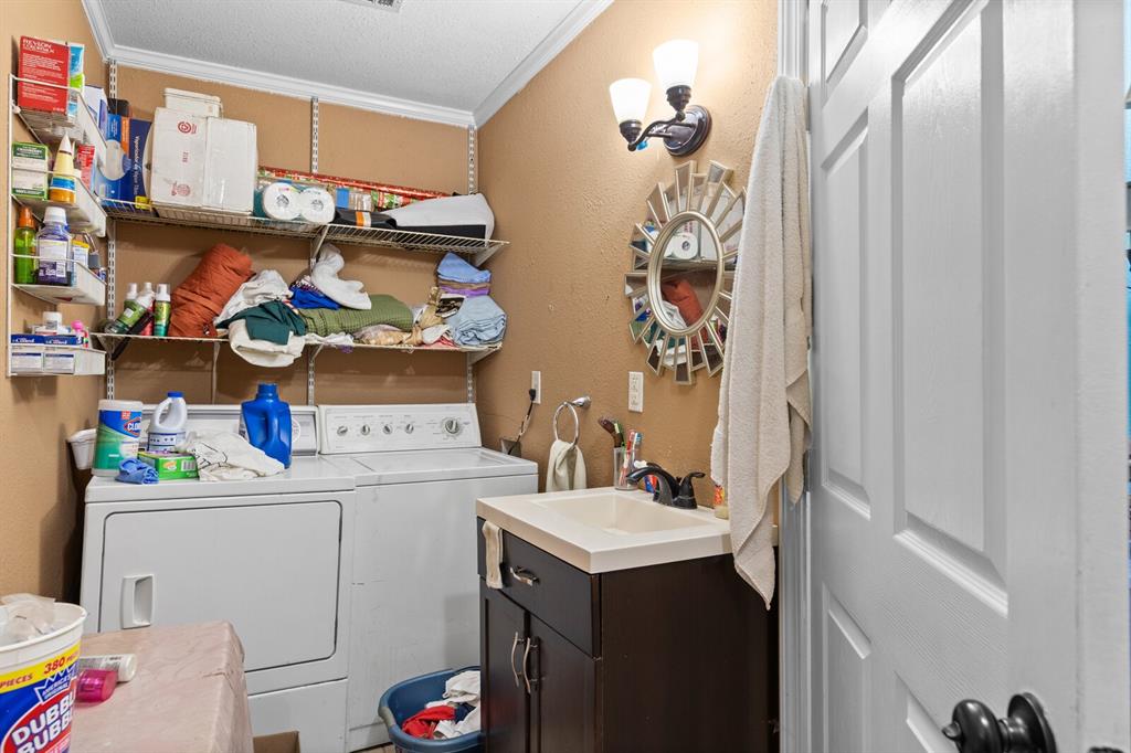 1412 Oaklawn Street, Bellmead, TX 76705 1412 Oaklawn Street, Bellmead, TX 76705