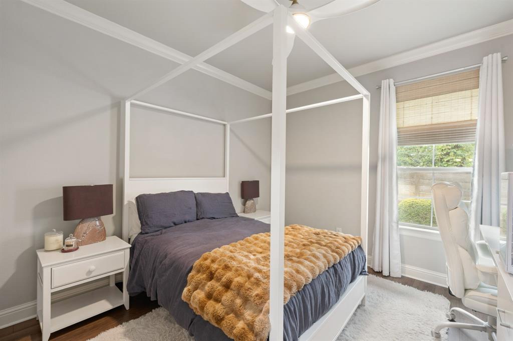 407 W Light Street, Waxahachie, TX 75165