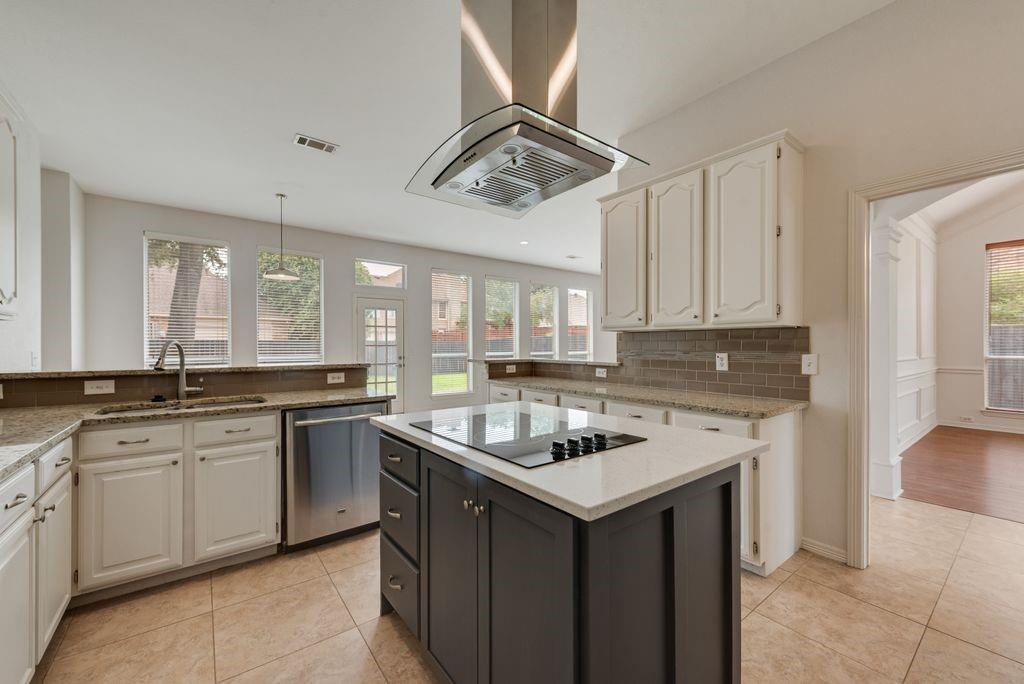719 Parkway Boulevard, Coppell, TX 75019
