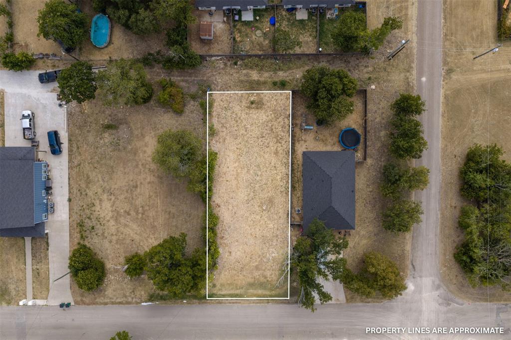 205 Garfield Street, McGregor, TX 76657