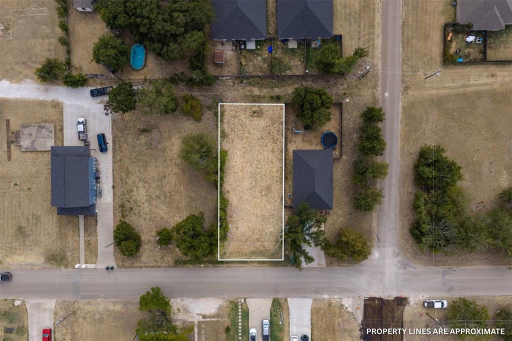 205 Garfield Street, McGregor, TX 76657