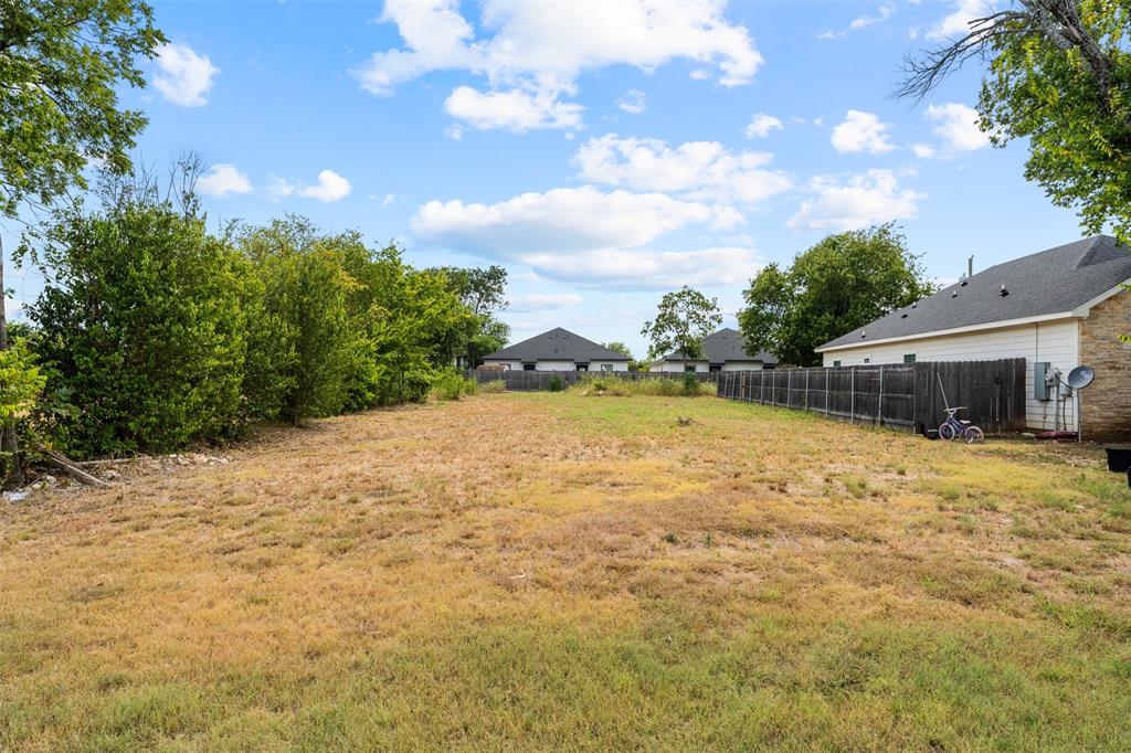 205 Garfield Street, McGregor, TX 76657