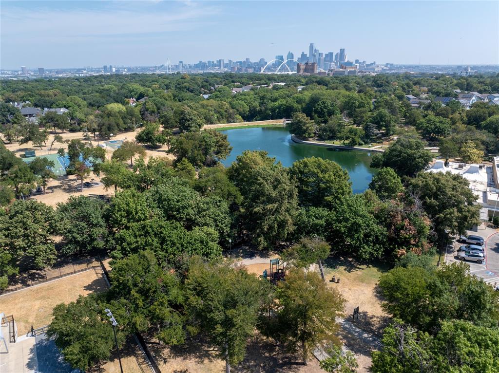726 W Canty Street, Dallas, TX 75208
