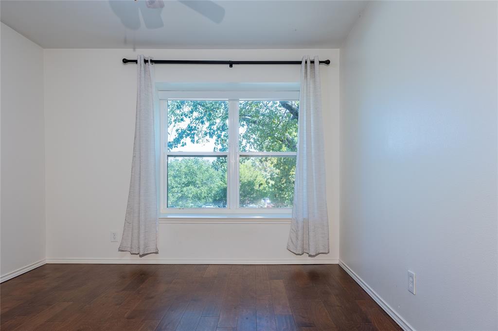 726 W Canty Street, Dallas, TX 75208