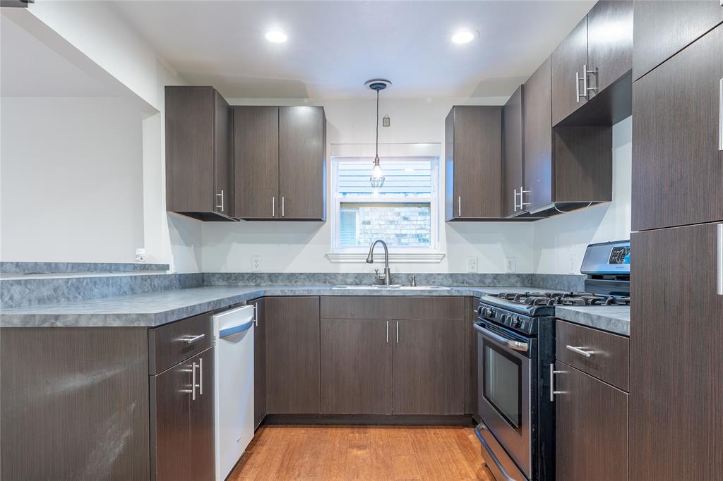 726 W Canty Street, Dallas, TX 75208
