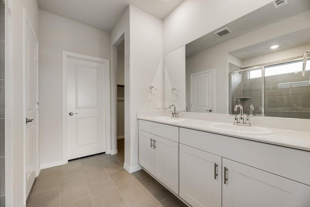 3904 High Valley Drive, Princeton, TX 75071