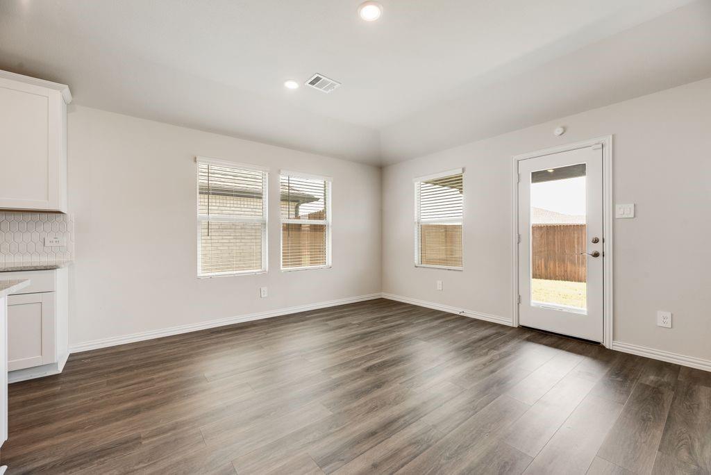 3904 High Valley Drive, Princeton, TX 75071