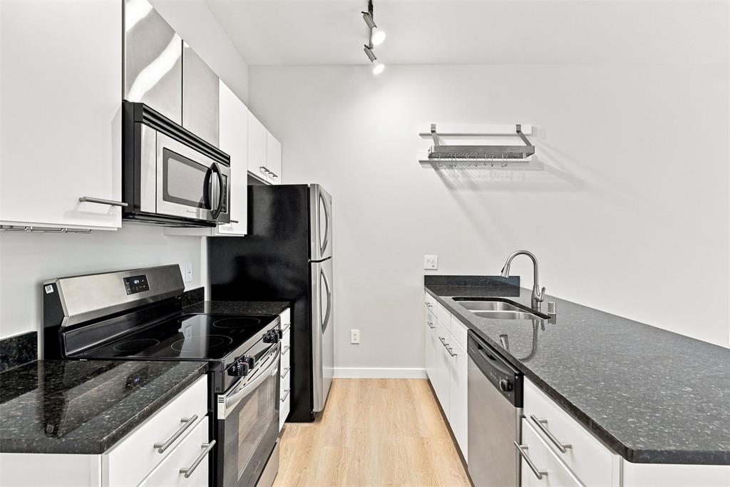 3025 Bryan Street, #2H, Dallas, TX 75204