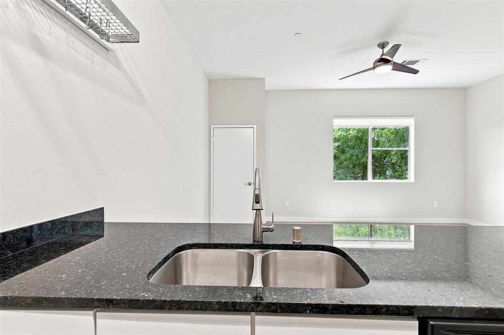 3025 Bryan Street, #2H, Dallas, TX 75204