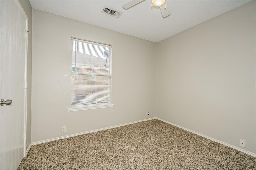 207 Prentice Drive, Seagoville, TX 75159