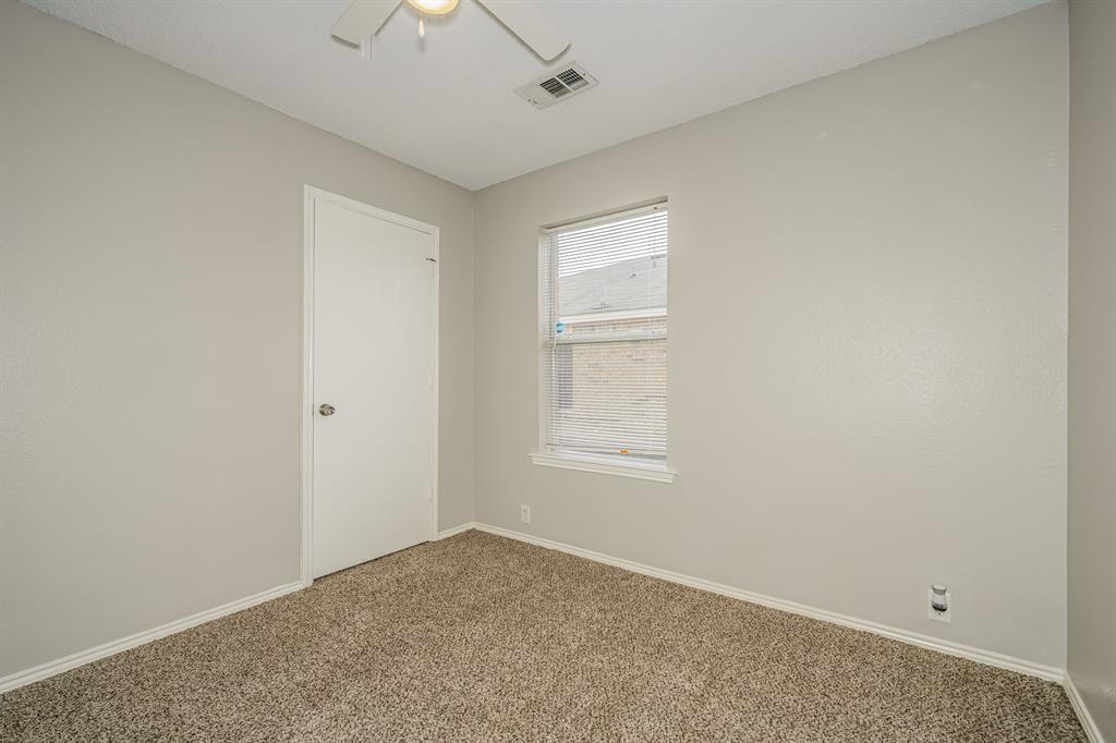 207 Prentice Drive, Seagoville, TX 75159