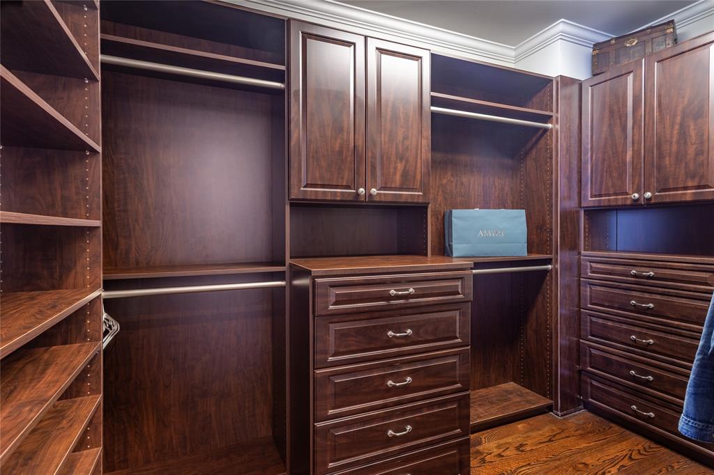 2nd large walk-in custom closet