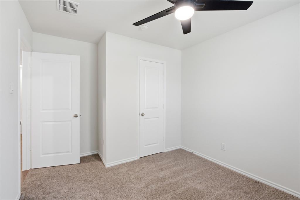 1006 River Oaks Lane, Chandler, TX 75758