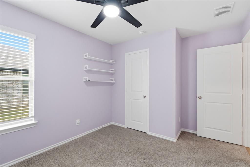 1006 River Oaks Lane, Chandler, TX 75758