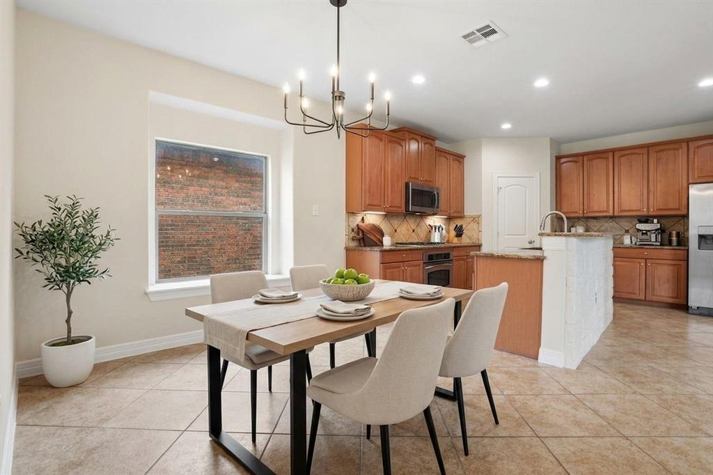 Digitally Furnished breakfast area Digitally Furnished breakfast area