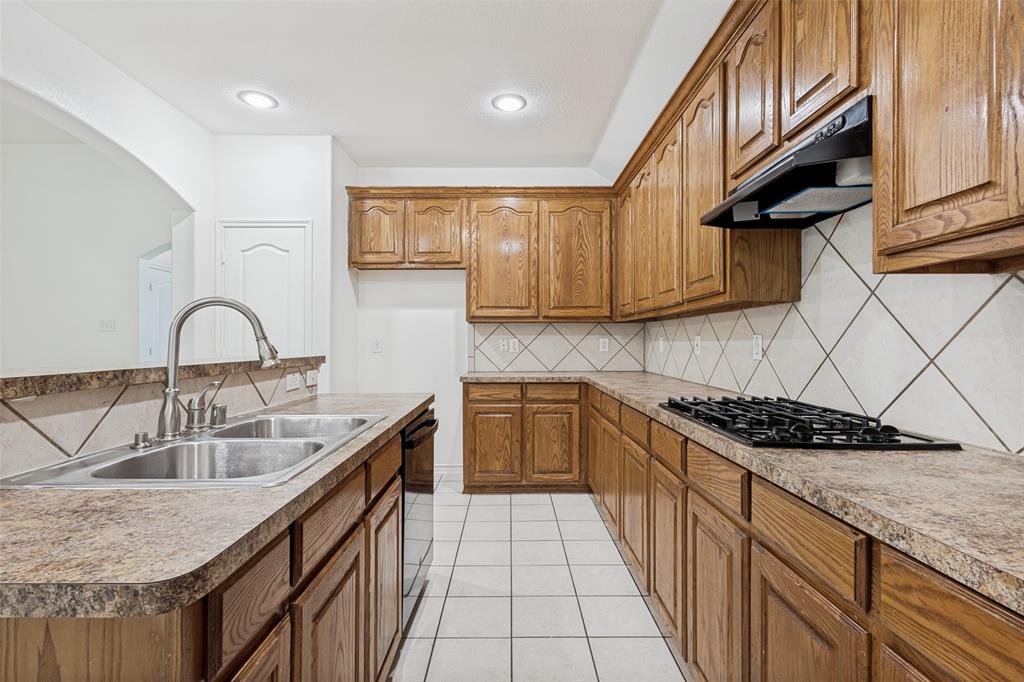 13751 Lincolnshire Lane, Frisco, TX 75035